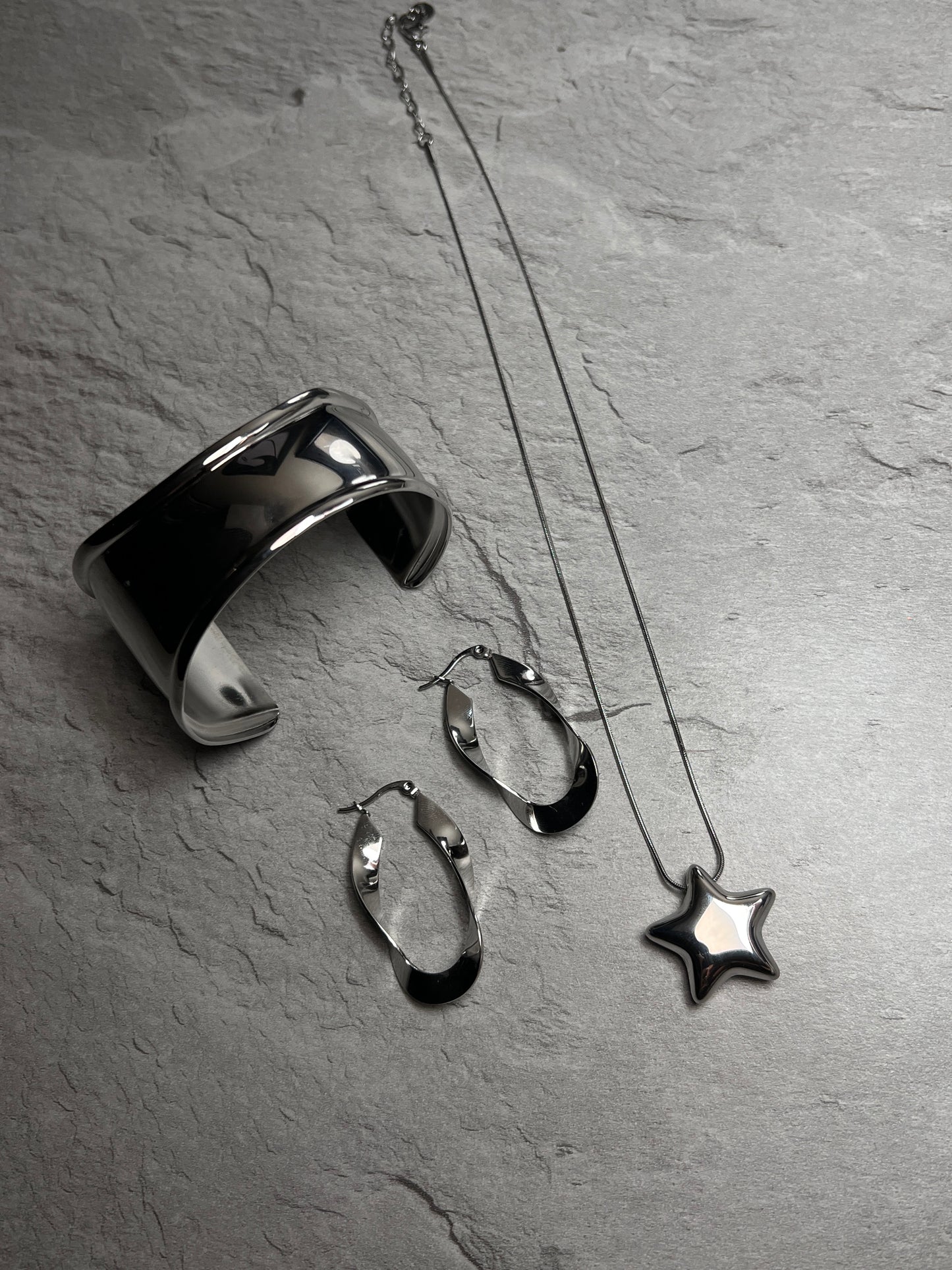 Miami Star Necklace
