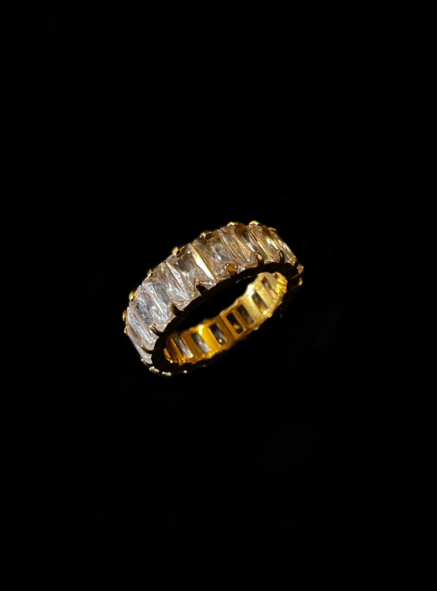 Dubai Ring
