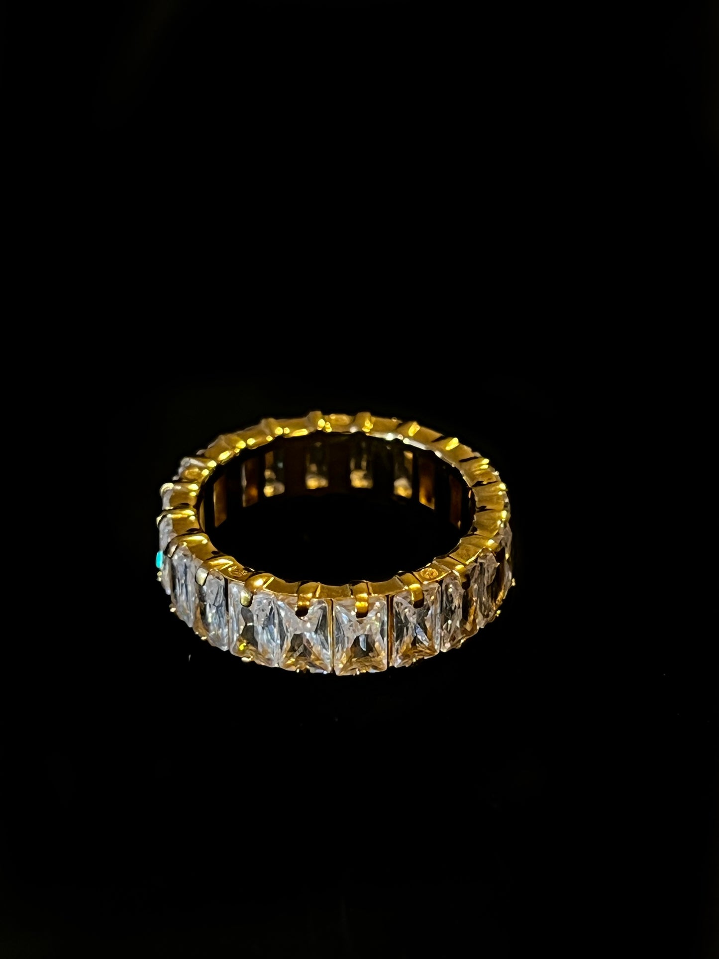 Dubai Ring
