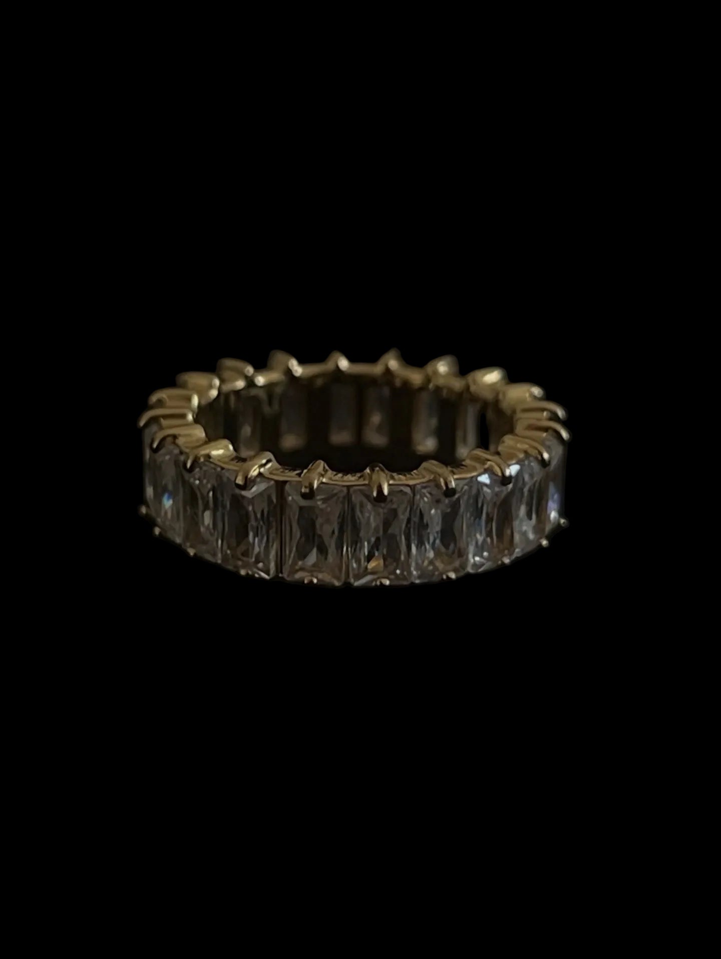 Dubai Ring
