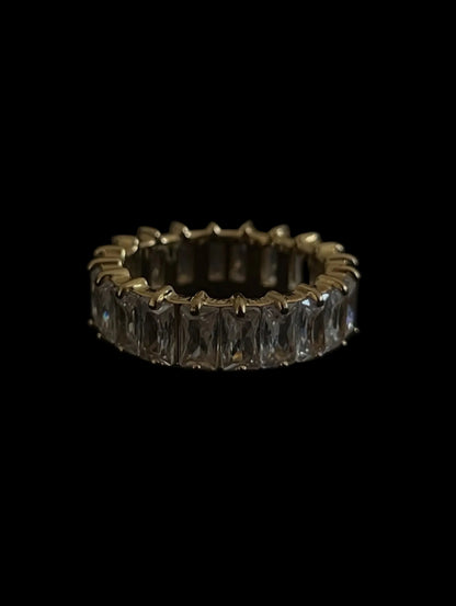 Dubai Ring