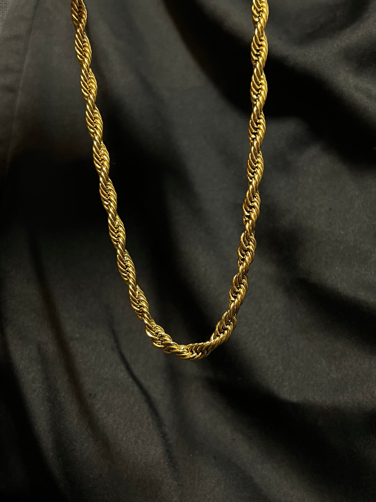 Twisted Chain